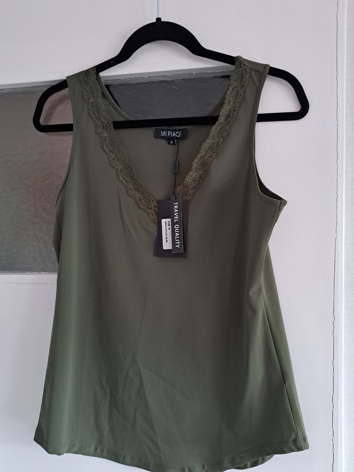 mi piace top maat m, Kleding | Dames, Tops, Verzenden, Nieuw, Maat 38/40 (M), Zonder mouw