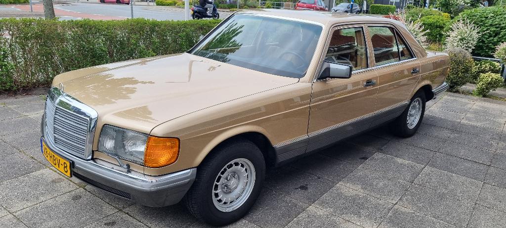 Mercedes-Benz S-Klasse 3.8 380 SE AUT 1981 Champagne brons, Auto's, Mercedes-Benz, Automaat, 8 cilinders, Bruin, 1650 kg