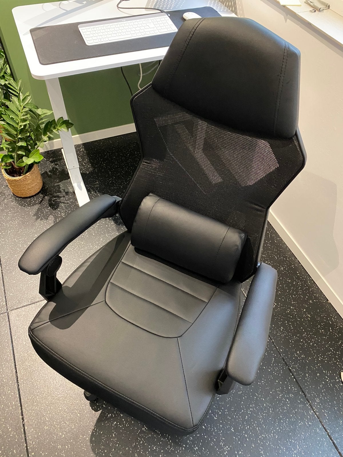 Bureaustoel/gamestoel zwart, Huis en Inrichting, Ophalen, Zwart, Bureaustoel, Ergonomisch