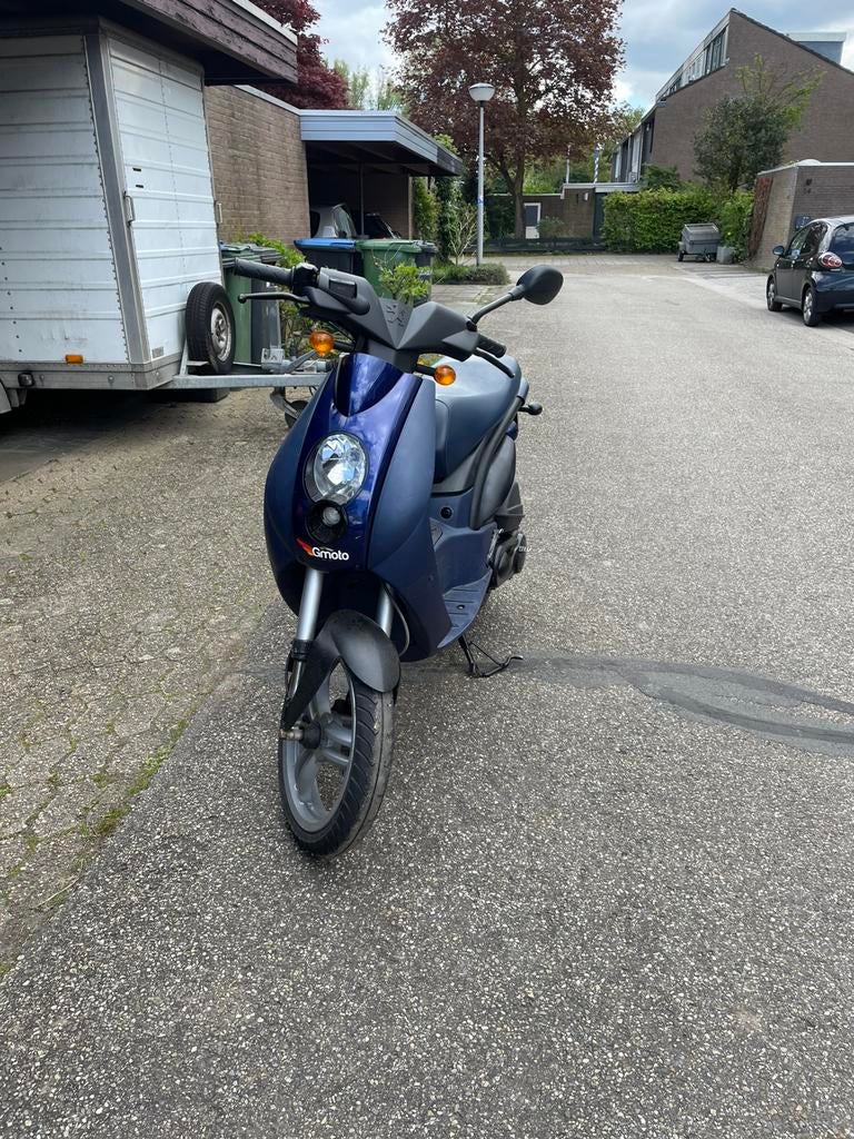 Peugeot Ludix 50cc 2 takt, Fietsen en Brommers, Ophalen, Zo goed als nieuw, Tweetakt, Peugeot