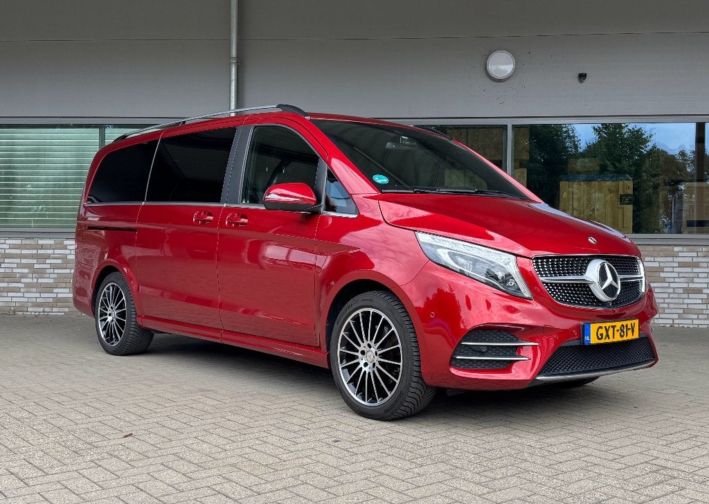 Mercedes-Benz V-Klasse 300 d 239pk lang 9G-TRONIC, Auto's, Automaat, 4 cilinders, Leder, Bedrijf