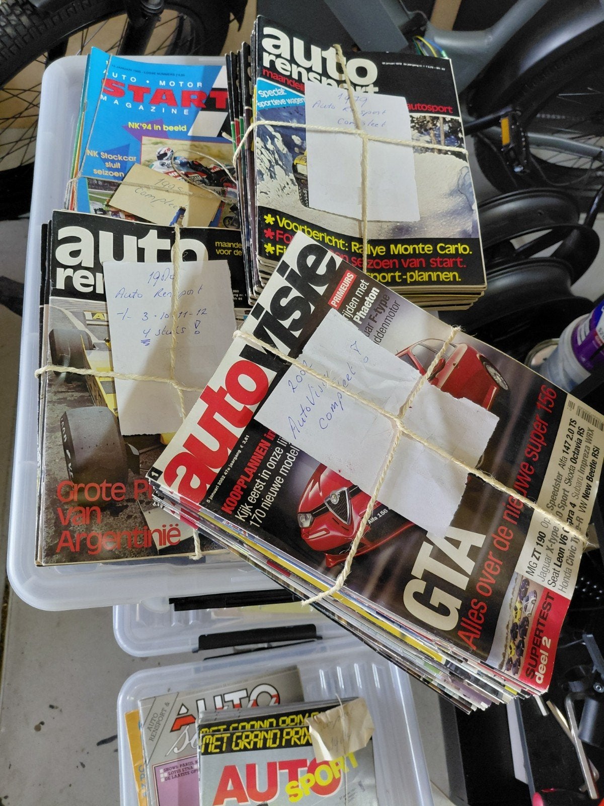 GRATIS Grote partij autobladen (3 volle kisten + extra), Ophalen, Gelezen, Sport en Vrije tijd