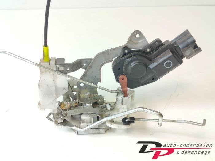 Deurslot Mechaniek 4Deurs rechts-voor van een Peugeot 107, Gebruikt, -, -, Ophalen of Verzenden