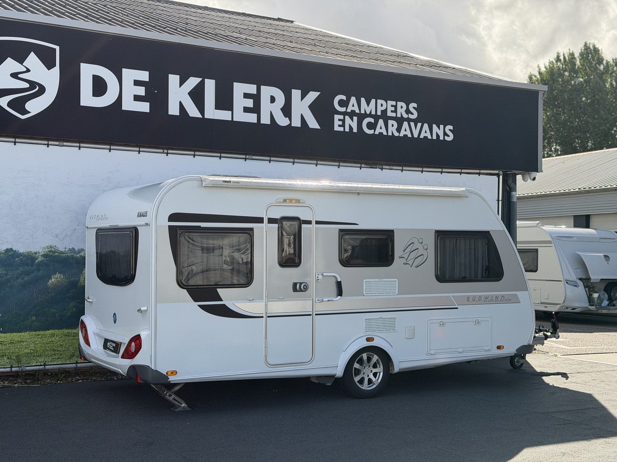 Knaus SUDWIND 460 EU Silverselection (bj 2016), Ringverwarming, Bedrijf, Info@deklerkcaravans.nl, 6 tot 7 meter