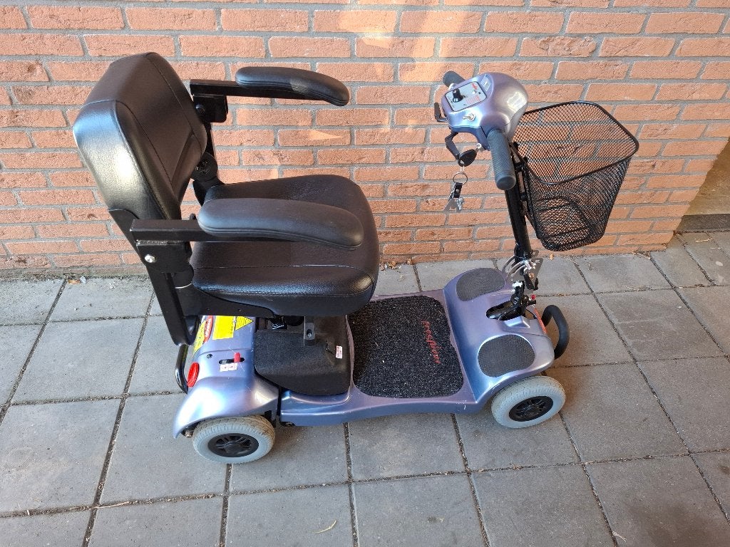 Te koop : Scootmobiel  Mango Cat 4, Diversen, Ophalen, 10 km/u of minder, Zo goed als nieuw, 36 t/m 45 km