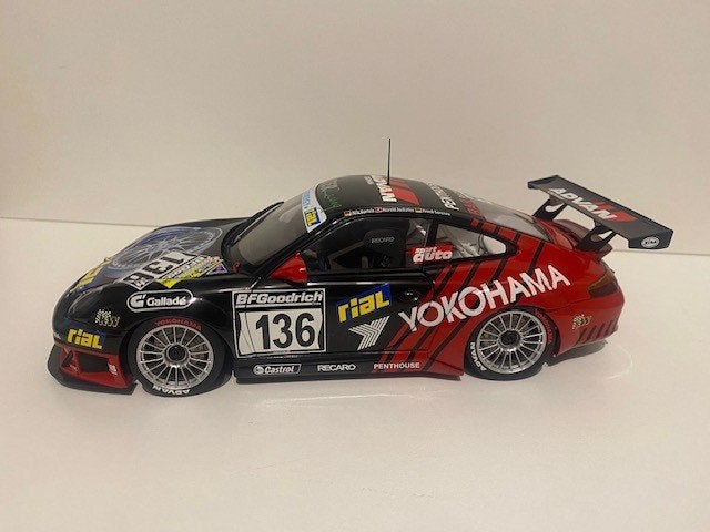Porsche 911 (996) GT3 RSR., Hobby en Vrije tijd, Modelauto's | 1:18, Ophalen of Verzenden, Zo goed als nieuw, Auto, Autoart