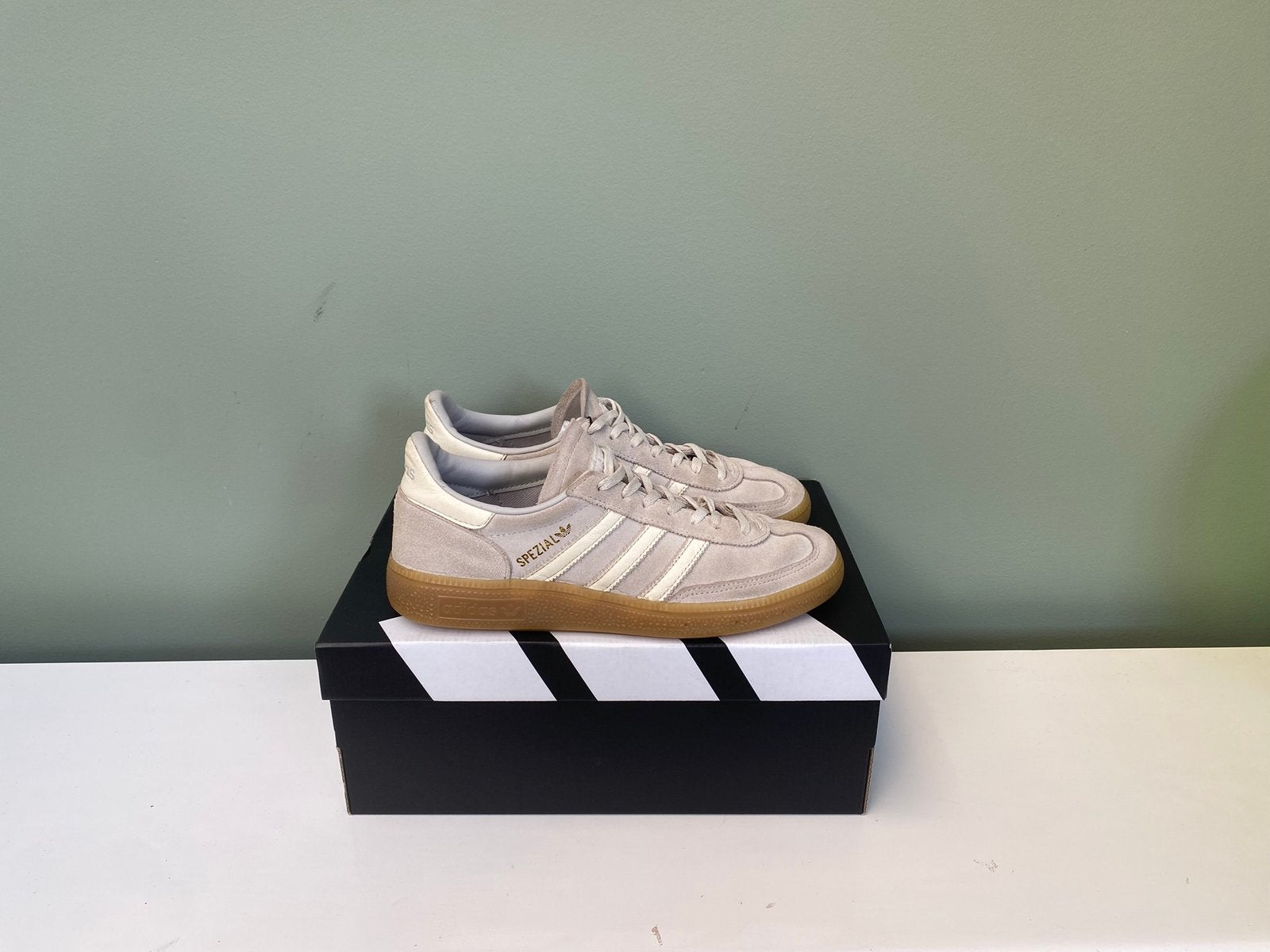 Adidas samba sneakers  beige/creme, Kleding | Heren, Overige kleuren, Overige typen, Ophalen of Verzenden, Zo goed als nieuw