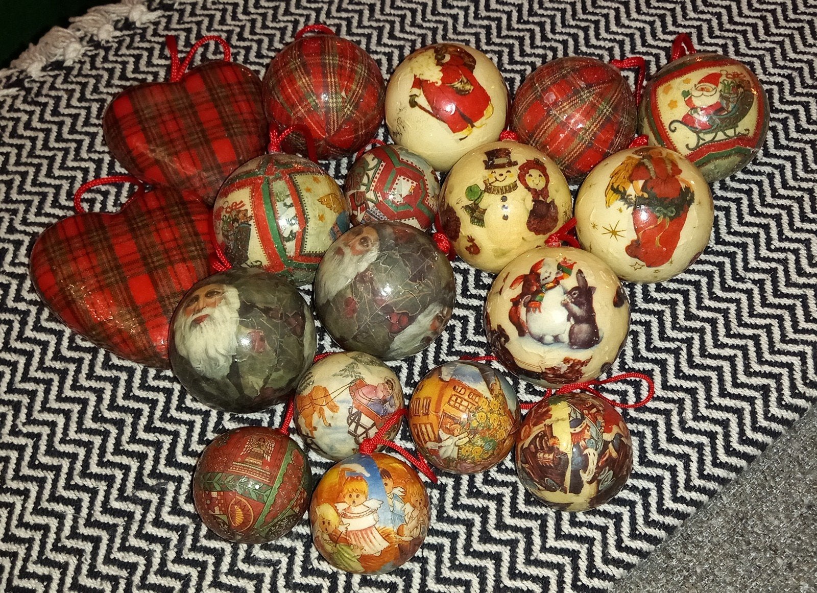 18 vintage papier-maché kerstballen, Ophalen of Verzenden, Gebruikt