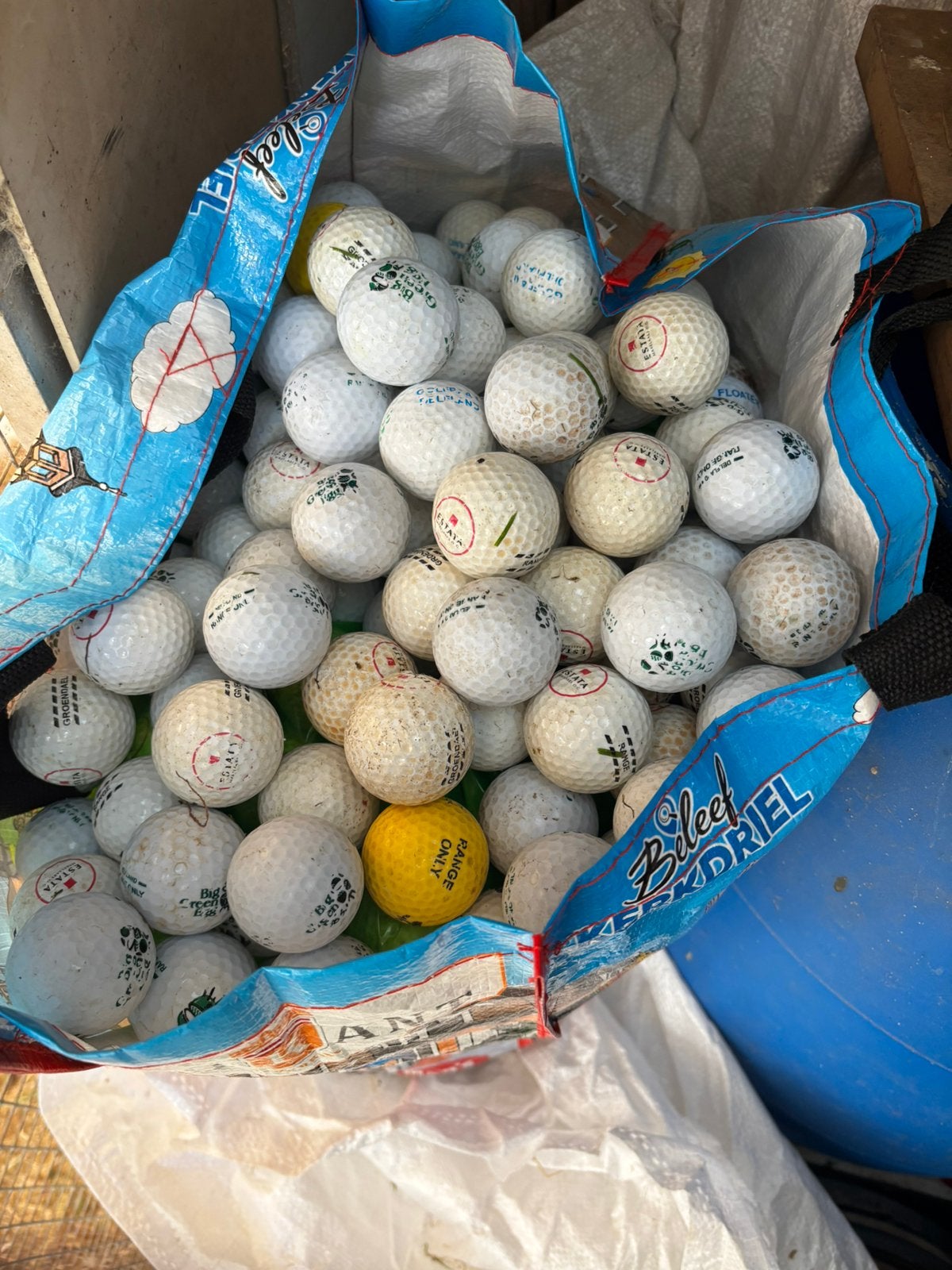 Sport hobby floaters golfballen spelen, Sport en Fitness, Ophalen of Verzenden, Gebruikt, Bal(len)