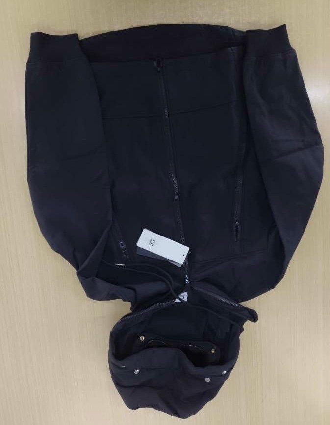 C.P. Company Soft Shell Jas Zwart - Nieuw met labels, Verzenden, Nieuw, Maat 46 (S) of kleiner, Zwart