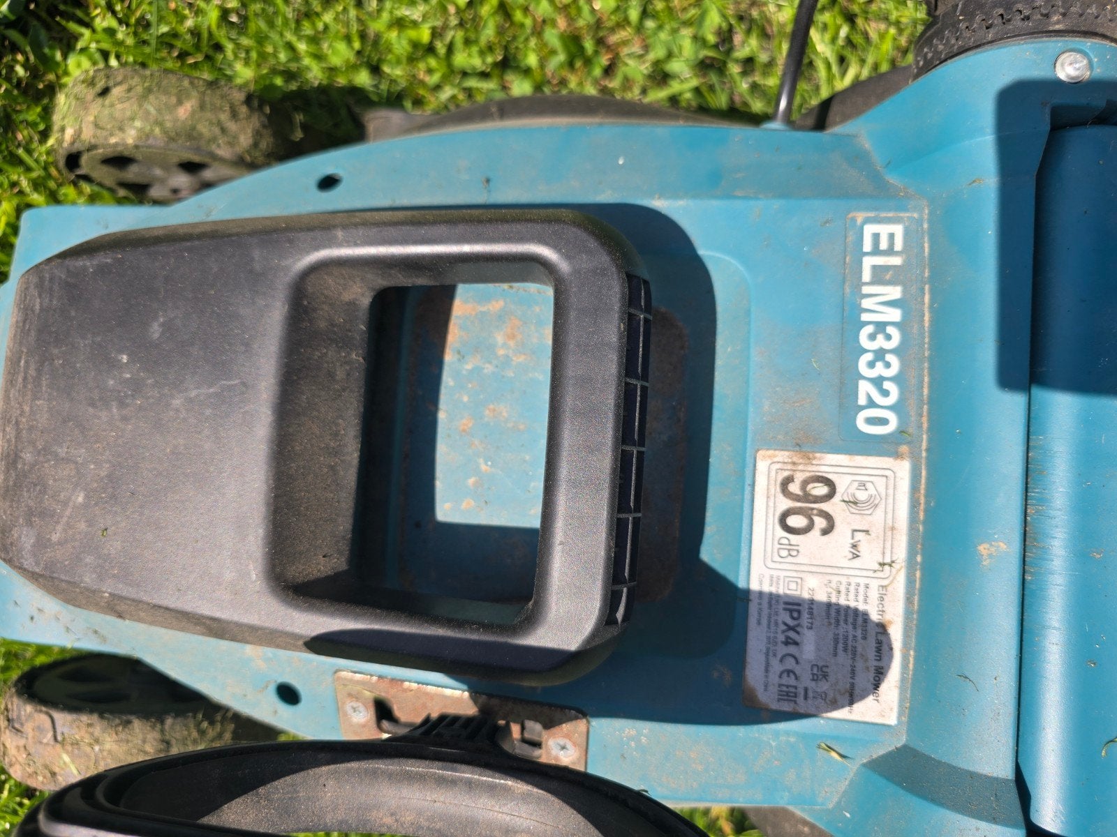 Makita ELM3320 Grasmaaier, Ophalen, Cirkelmaaier, Elektrische grasmaaier, Zo goed als nieuw