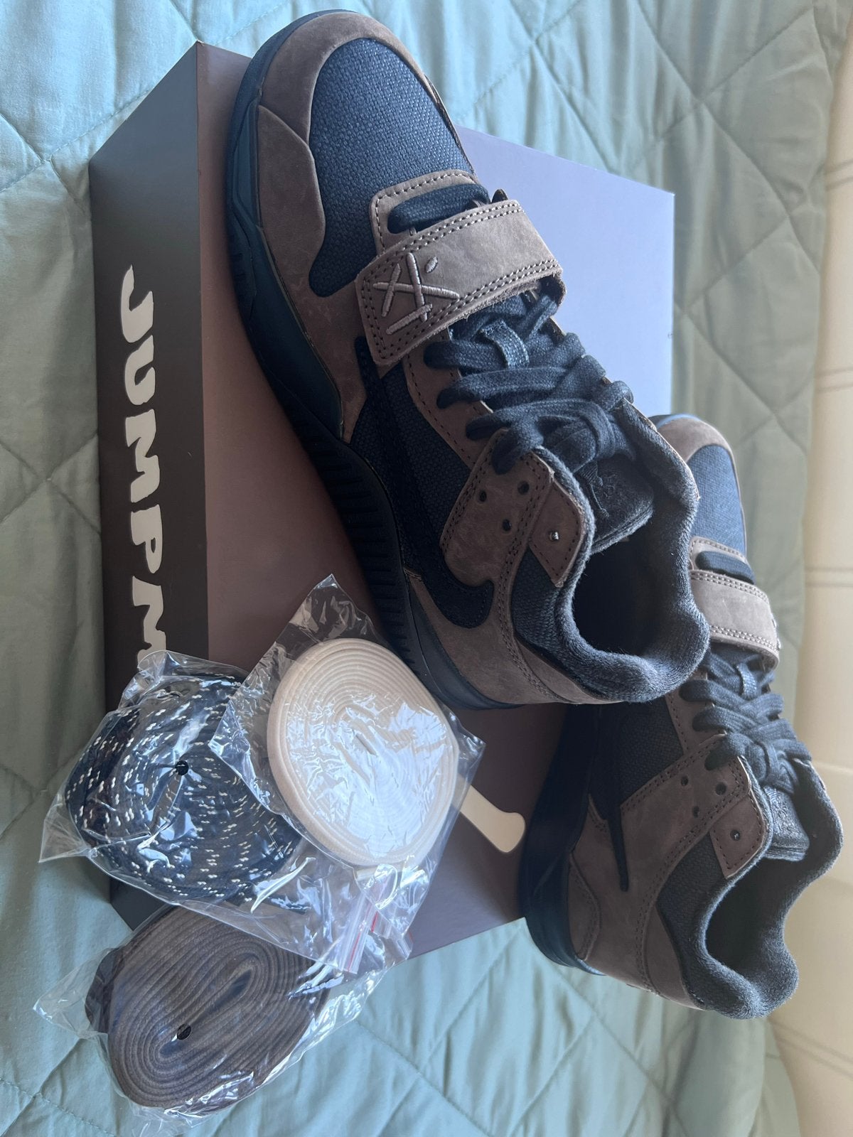 Nike Travis Scott Jumpman Jack TR - Maat 38 - Ongedragen, Bruin, Nieuw, Ophalen of Verzenden, Sneakers of Gympen