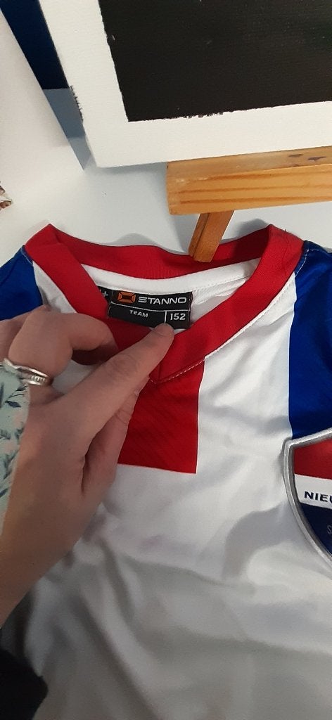 Voetbalshirt mt 152, Kinderen en Baby's, Ophalen of Verzenden, Zo goed als nieuw, Jongen of Meisje, Shirt of Longsleeve