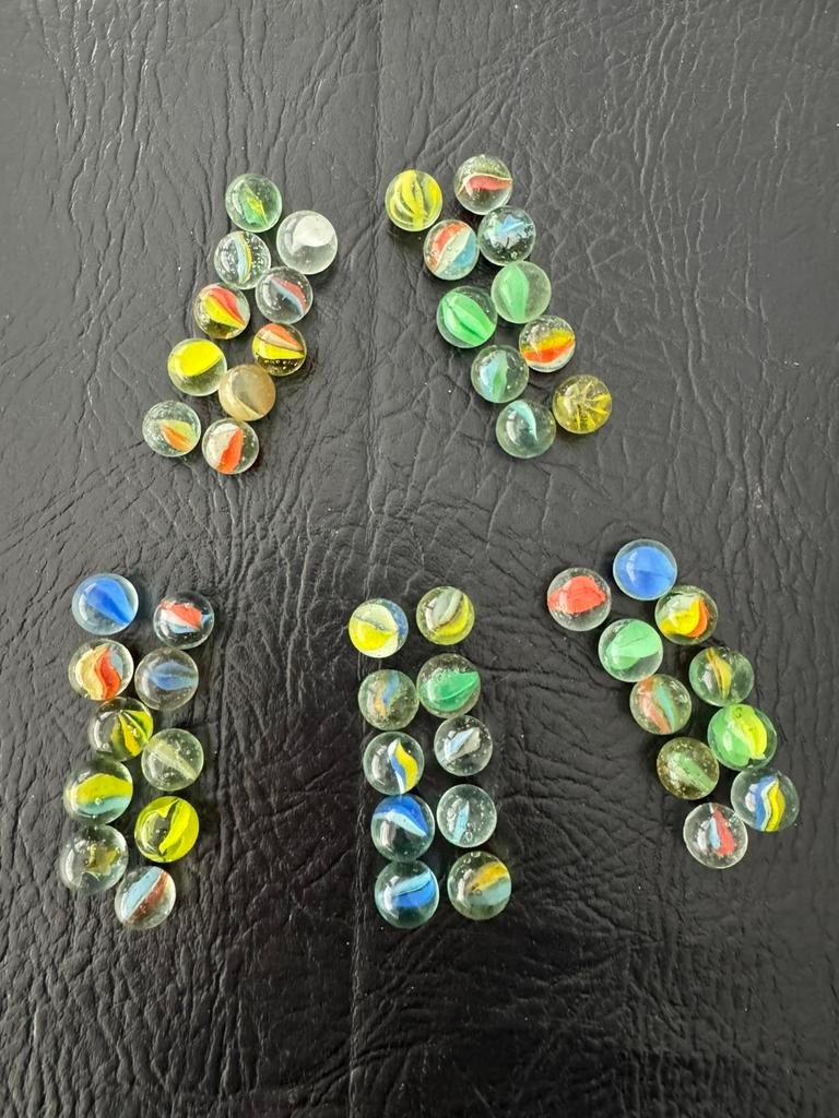 Set van 50 knikkers ouderwets knikker € 2,50, Ophalen of Verzenden, Gebruikt