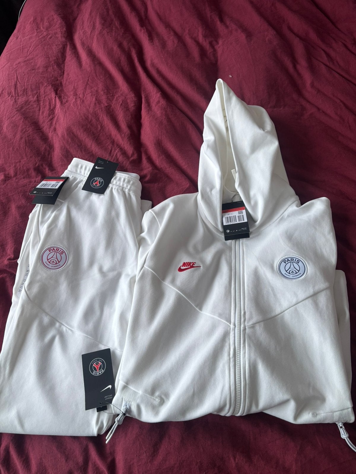 Nike paris saint germain tech pack traingspak maat L bnwt, Ophalen of Verzenden, Nieuw, Buitenlandse clubs, Overige typen