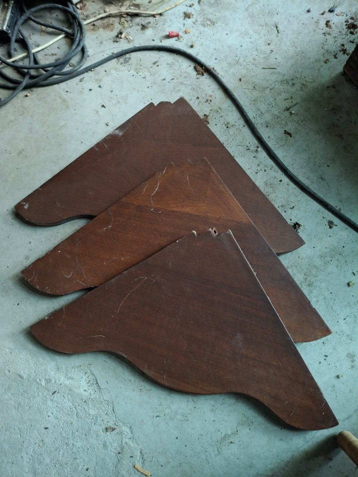 Volhouten hoekplanken 3x, Ophalen