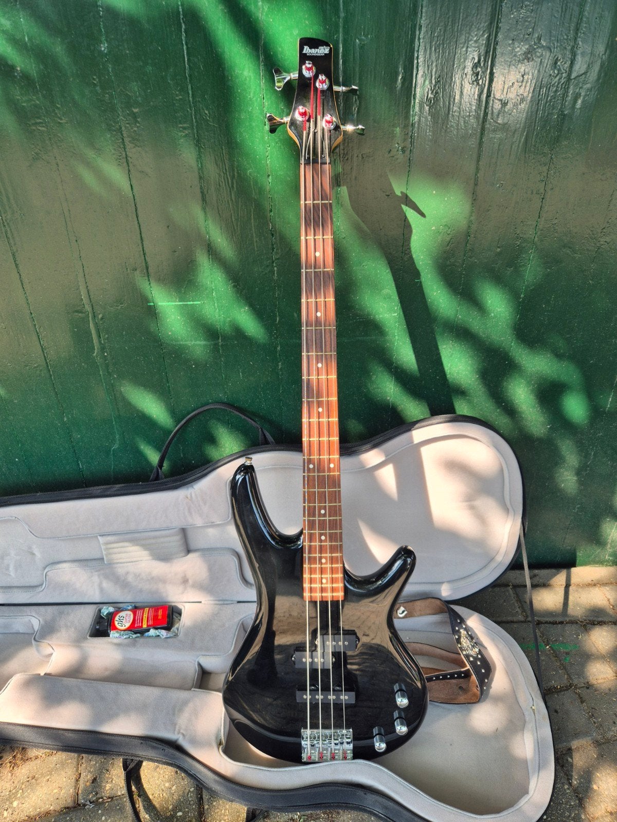 Ibanez Soundgear Basgitaar - Zwart, Ophalen, Gebruikt, Elektrisch