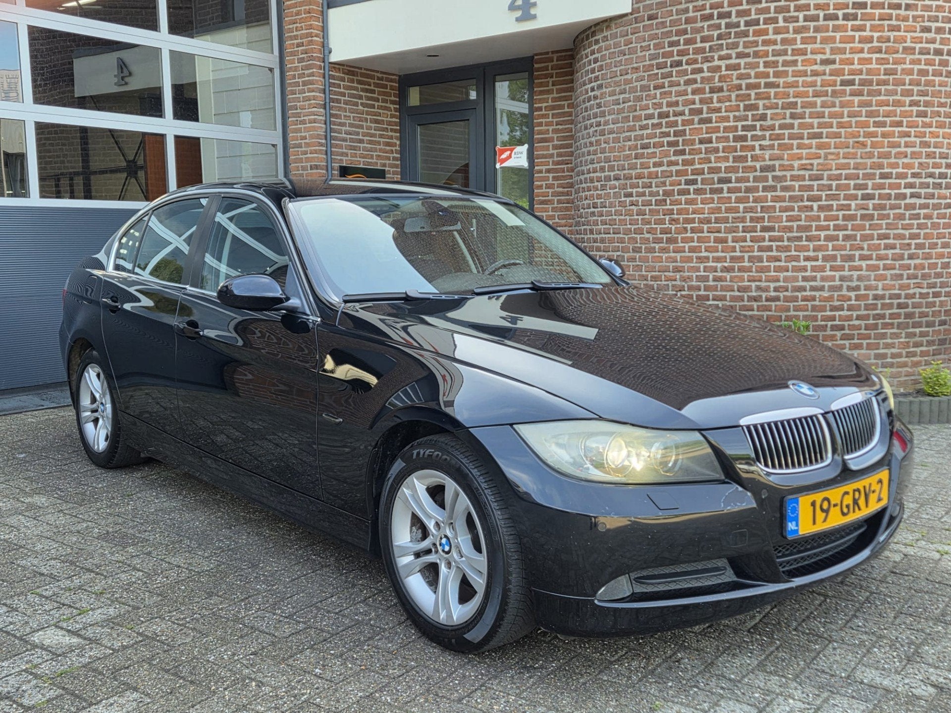 BMW 3-serie 316i Business Line | PDC | Clima | Nap | Apk |, Gebruikt, 1599 cc, 4 cilinders, Origineel Nederlands