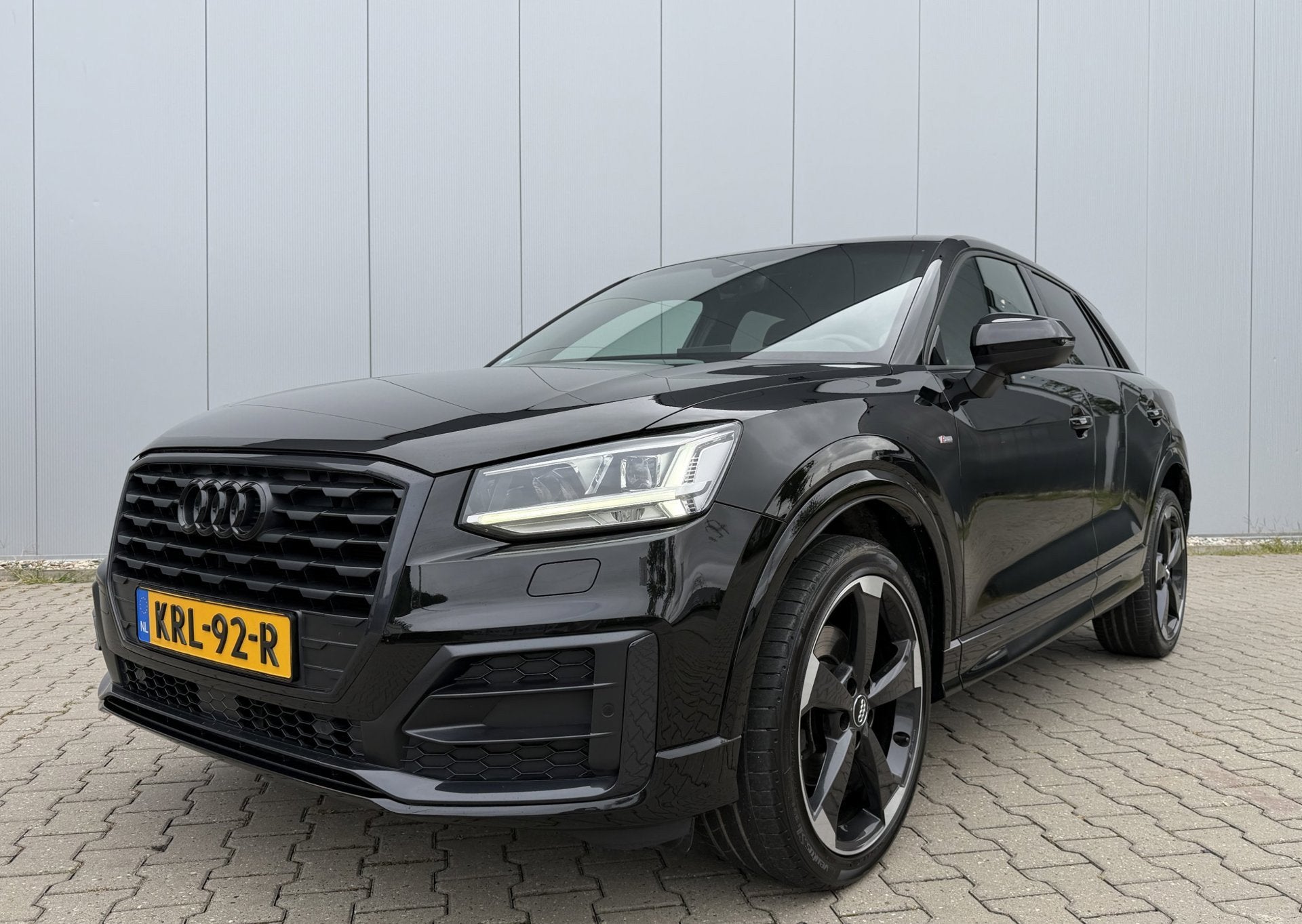 Audi Q2 35 TFSI S-LINE 150PK CoD Sport Edition #2 LED VC, Auto's, Audi, Voorwielaandrijving, 4 cilinders, Leder en Stof, Zwart