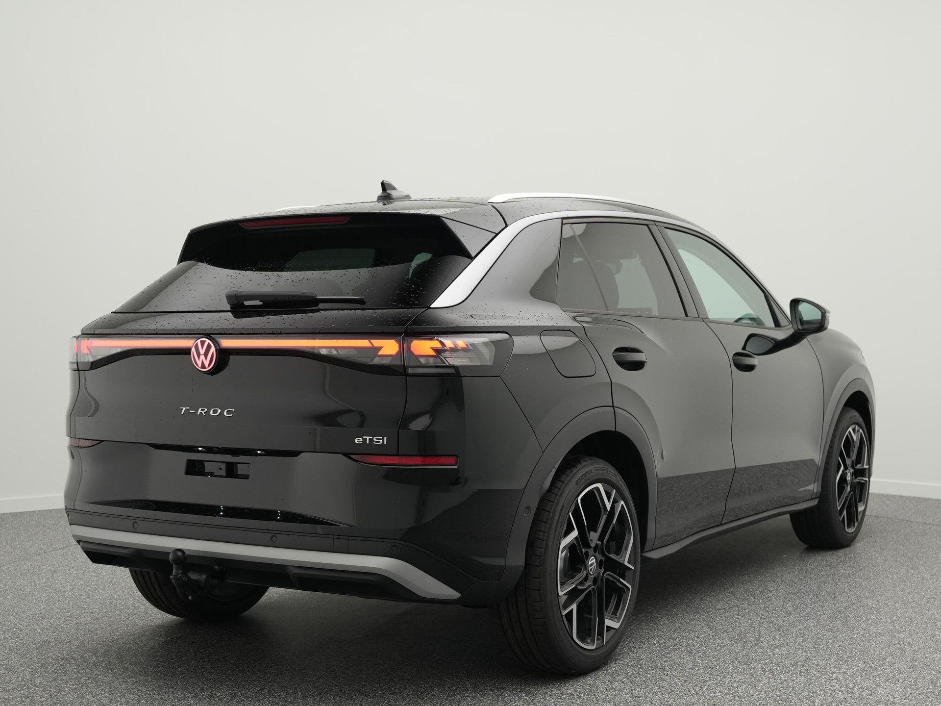 Volkswagen T-Roc Style First Edition 1.5 eTSI 116 PK | Trekh, Auto's, Volkswagen, 730 kg, 1498 cc, 4 cilinders, 116 pk