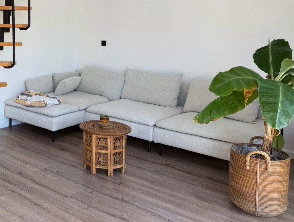Beige/grijze 4-zits bank met chaise, Huis en Inrichting, Banken | Bankstellen, Ophalen, Hoekbank, 300 cm of meer, 75 tot 100 cm