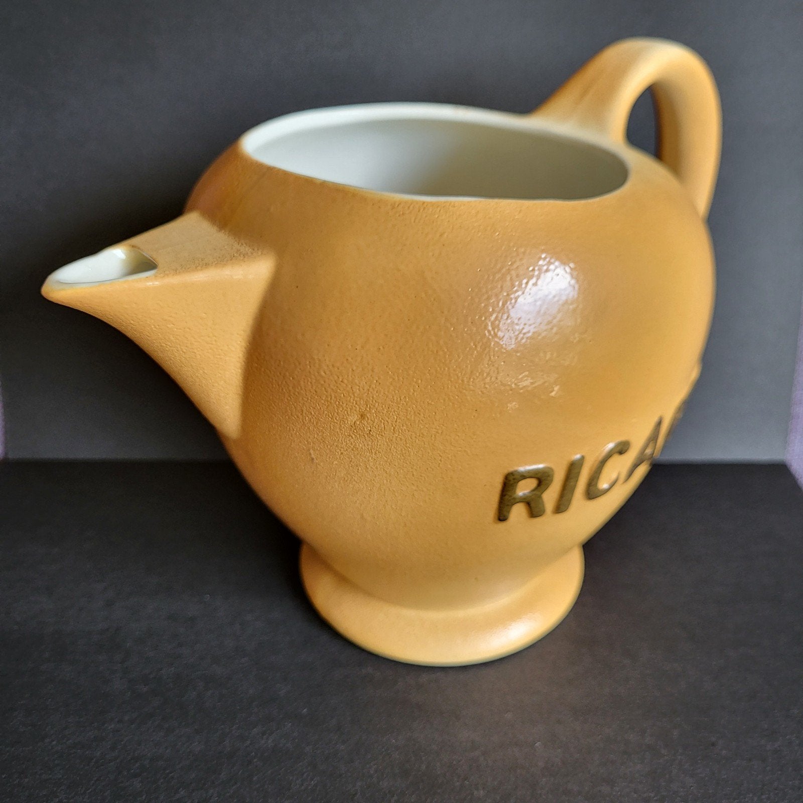 Vintage Franse kan waterkan voor Pastis caramel bruin Ricard, Antiek en Kunst, Ophalen of Verzenden