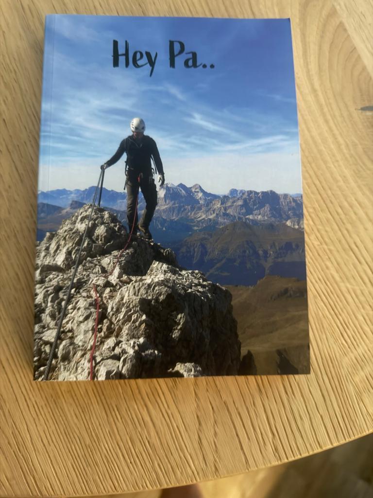 Hey Pa.. - Boek over bergbeklimmen, Ophalen of Verzenden, Zo goed als nieuw, Europa