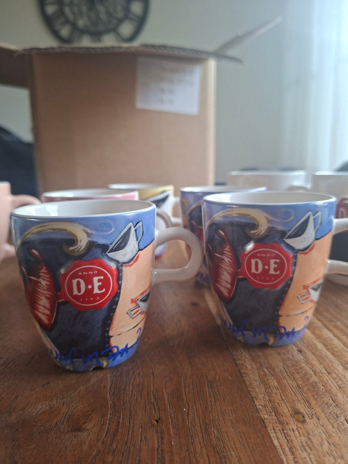 Diverse mokken en kopjes, Douwe Egberts en meer, Ophalen, Gebruikt