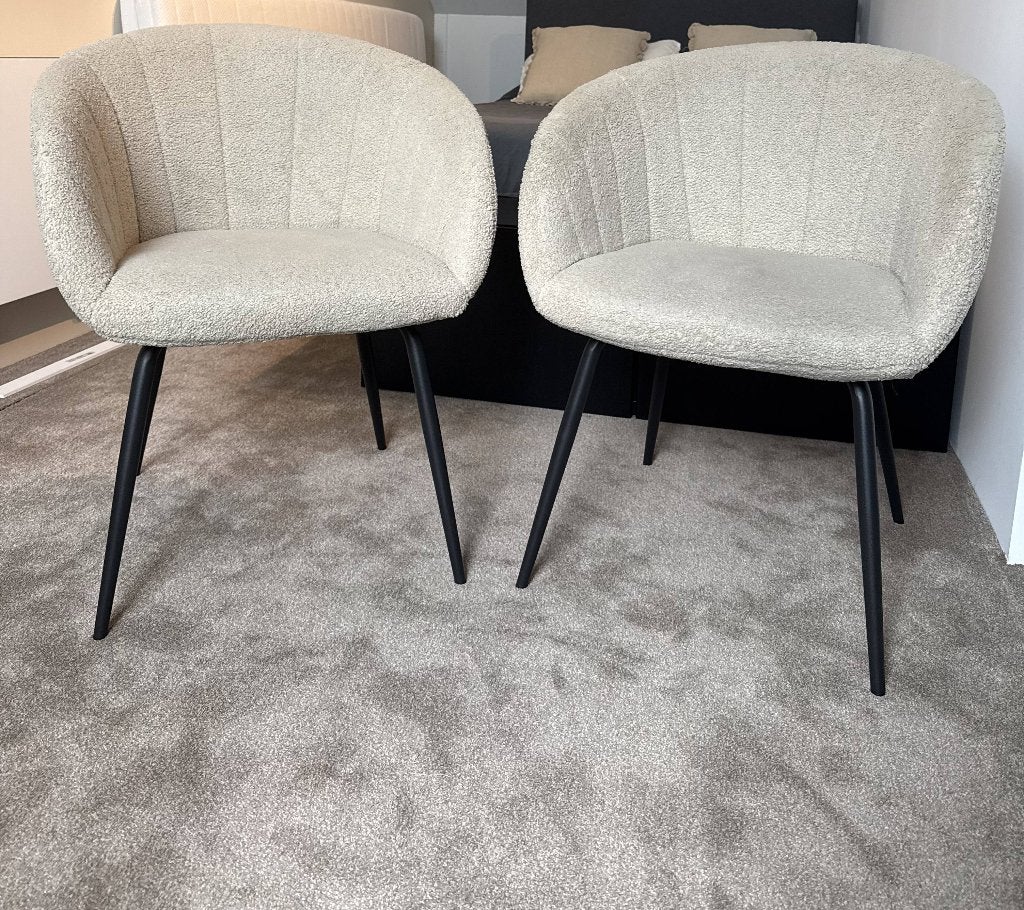 Kwantum Tropea eetkamerstoelen zand, teddy (2 stuks), Huis en Inrichting, Stoelen, Ophalen, Scandinavisch / Japandi, Twee, Zwart