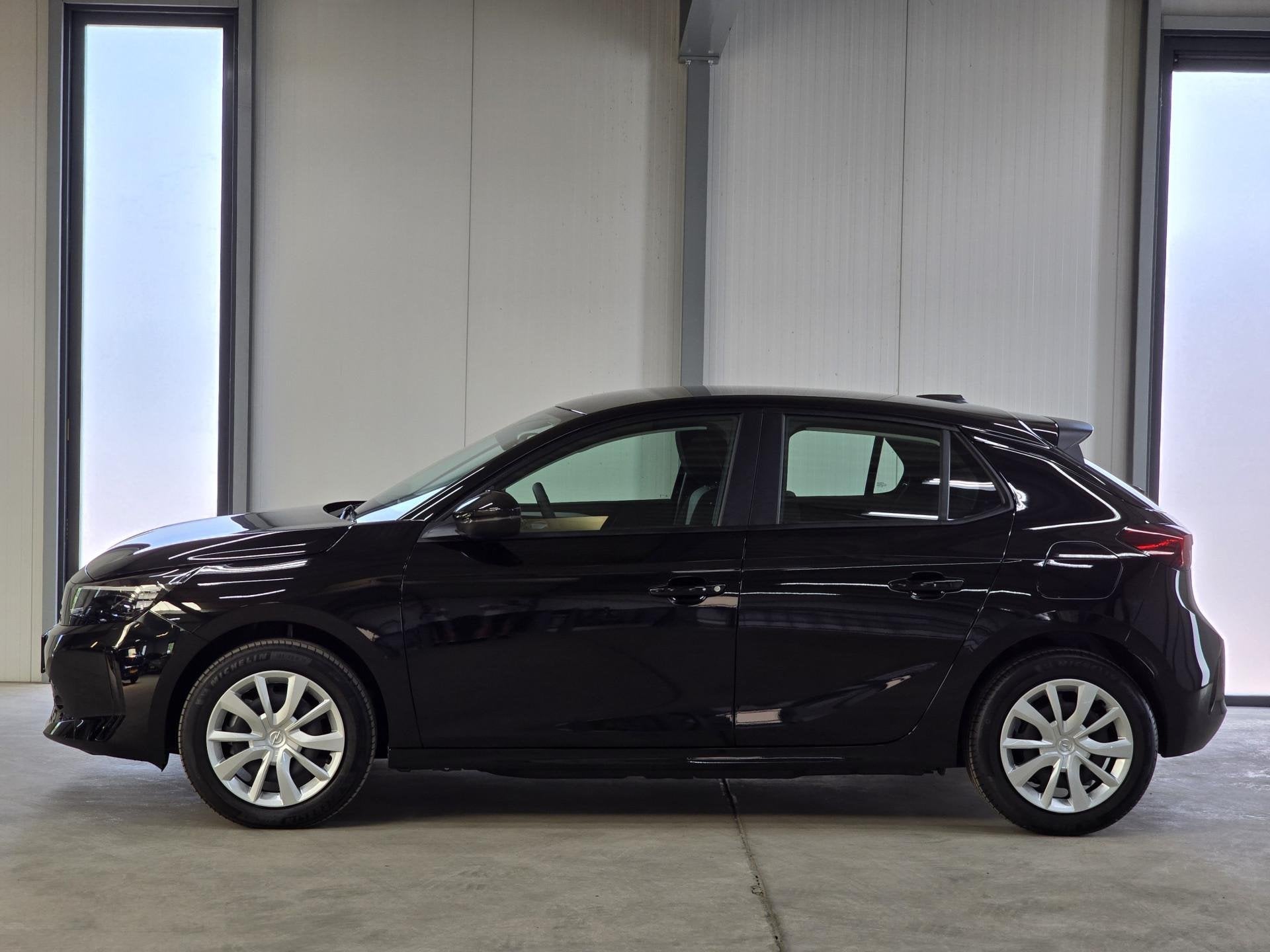 Opel Corsa Electric Edition 50 kWh | Comfort pack | Warmtepo, Auto's, 12 maanden, Gebruikt, Zwart, 355 km