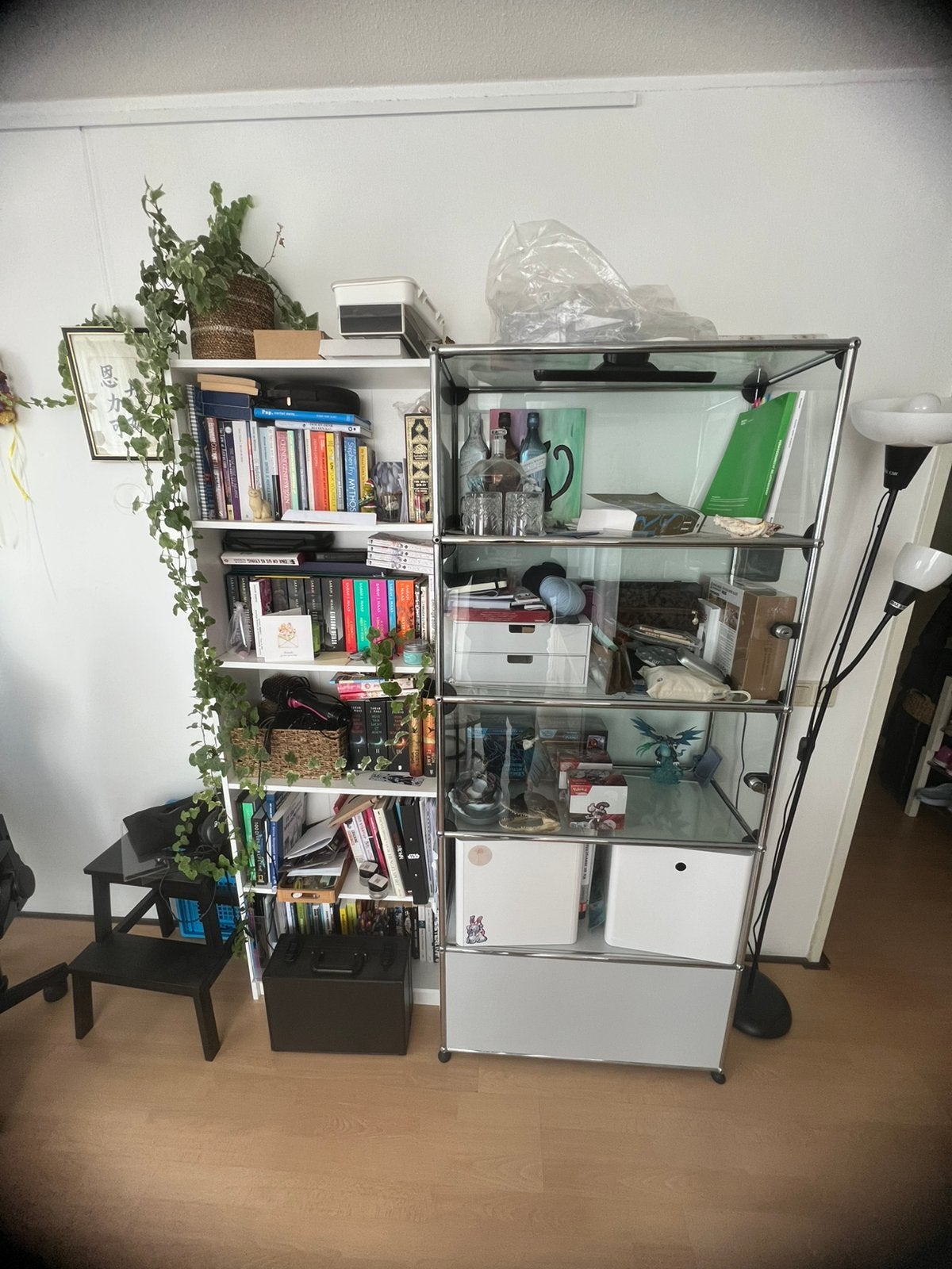 Vitrine kast, Ophalen, Zo goed als nieuw
