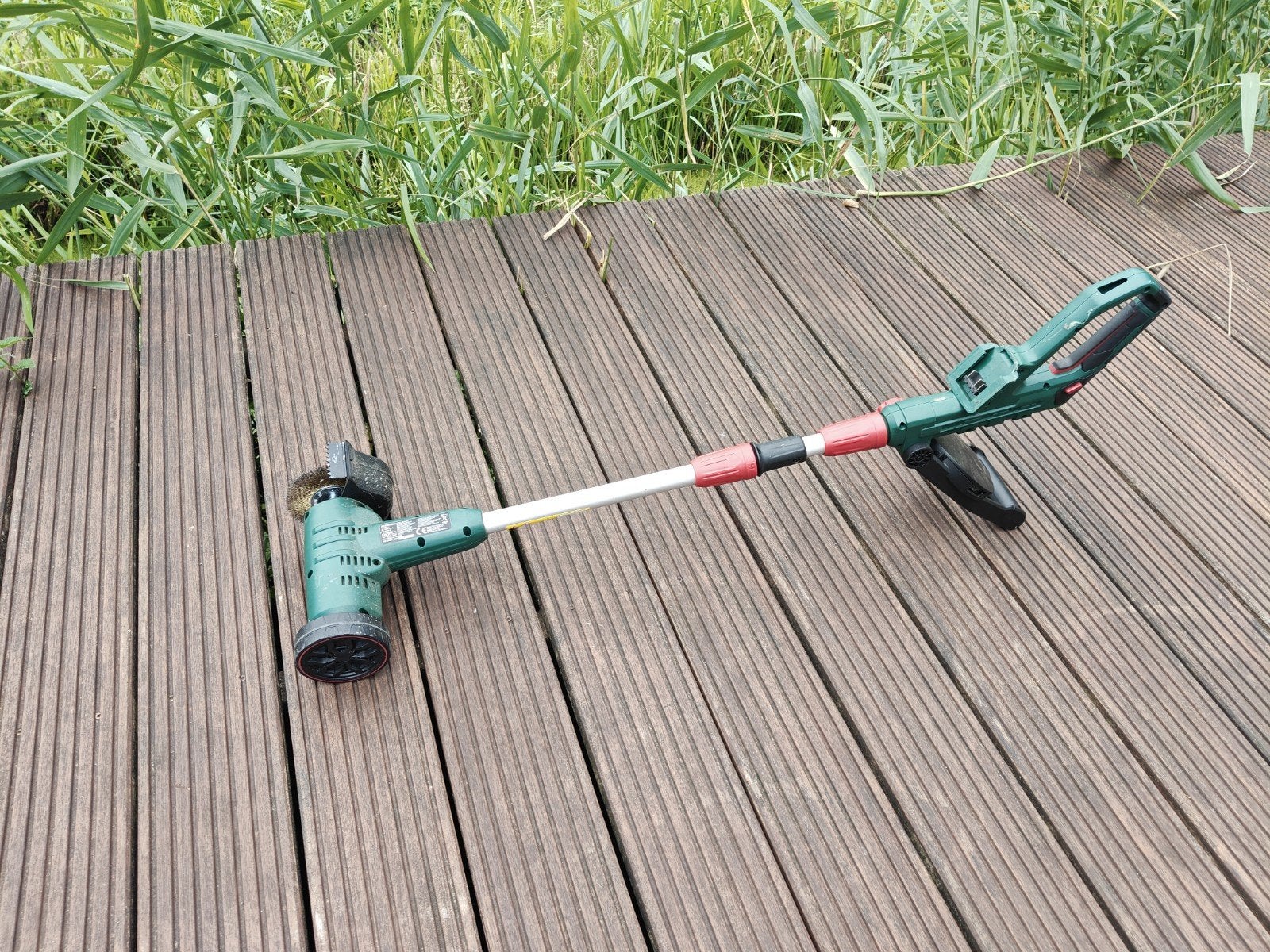 Parkside Elektrische Onkruidborstel - Zo goed als nieuw, Tuin en Terras, Grastrimmers, Ophalen, Accu, Minder dan 10 cm, Parkside