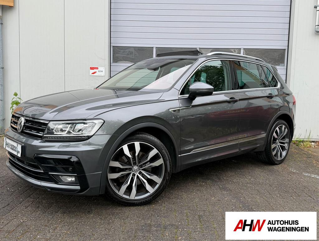 Volkswagen Tiguan|2.0TSI|4MOTION|ALCANTARA|PANO|360CAMERA|, Auto's, Automaat, Zwart, 4 cilinders, 1984 cc