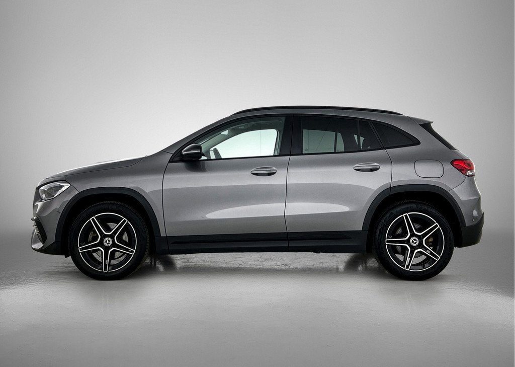 Mercedes-Benz GLA 250 e AMG Plug-In Hybride AMG Line | Night, Auto's, Mercedes-Benz, 12 maanden, Bedrijf, 71 km/l, SUV of Terreinwagen