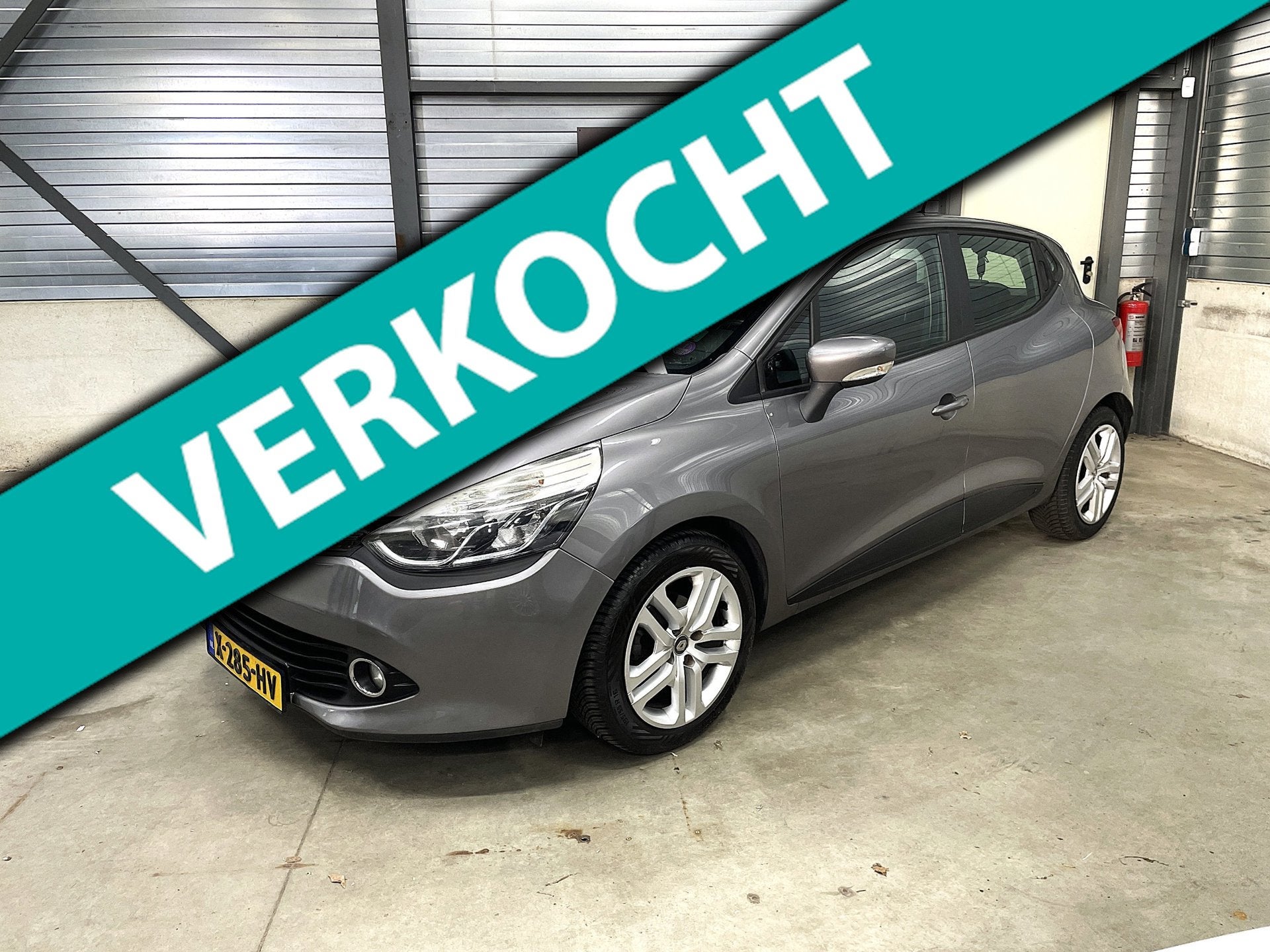 Renault Clio 0.9 TCe Dynamique carplay APK LED cruise contro, Voorwielaandrijving, Stof, Zwart, 540 kg