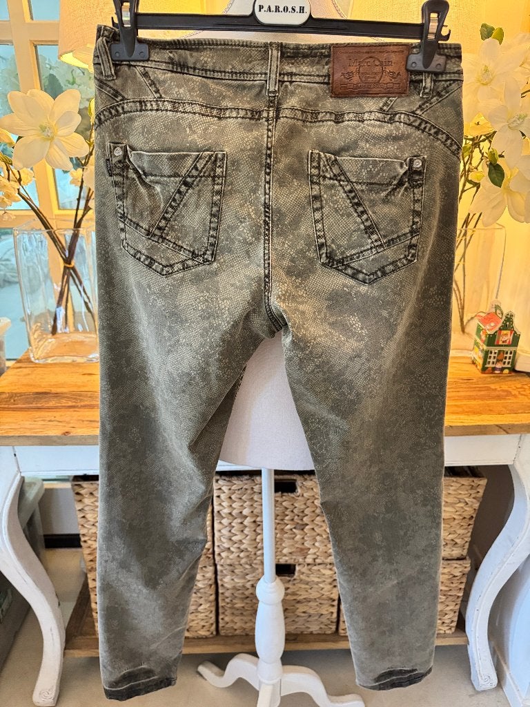Khaki-Groene broek/jeans Marc Cain, 36-38/nr3, leger motief., Maat 38/40 (M), Ophalen of Verzenden, Zo goed als nieuw, Lang