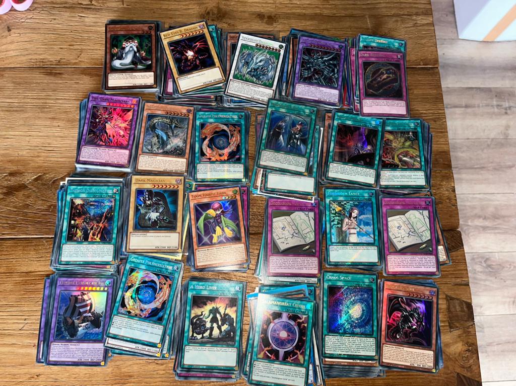 Bulk yugioh foils allerlei raritys! 1250+, Hobby en Vrije tijd, Ophalen of Verzenden