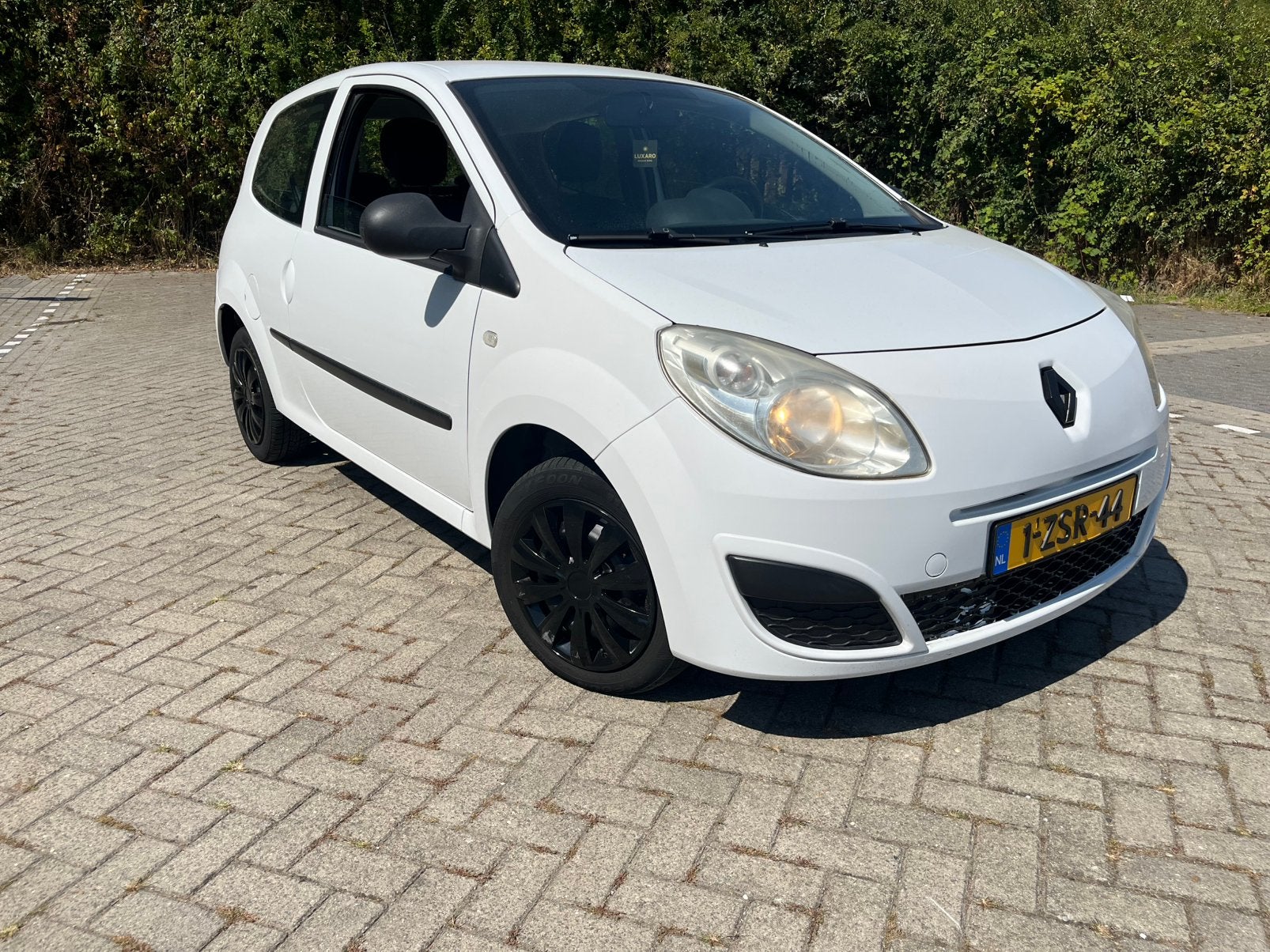 Renault Twingo 1.1 2009 Wit, Auto's, Voorwielaandrijving, 31 €/maand, 4 cilinders, Wit