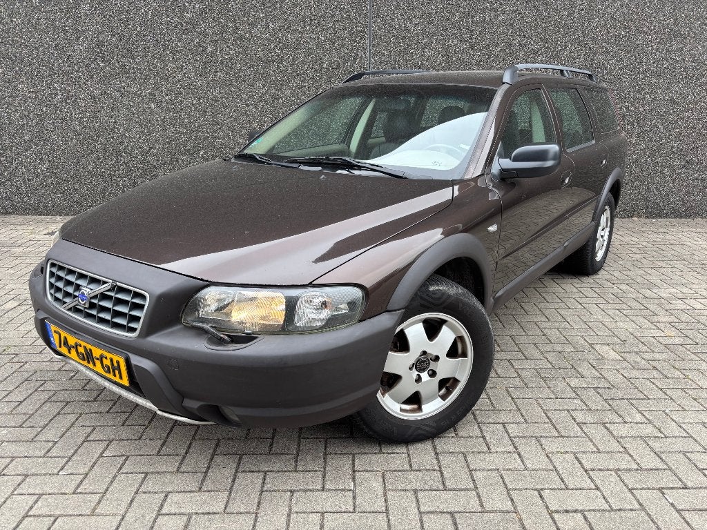 Volvo XC70 2.4 T AUT 2001 Bruin nieuwe APK, Auto's, Volvo, Bedrijf, XC70, Airbags, Airconditioning, Automatische klimaatregeling