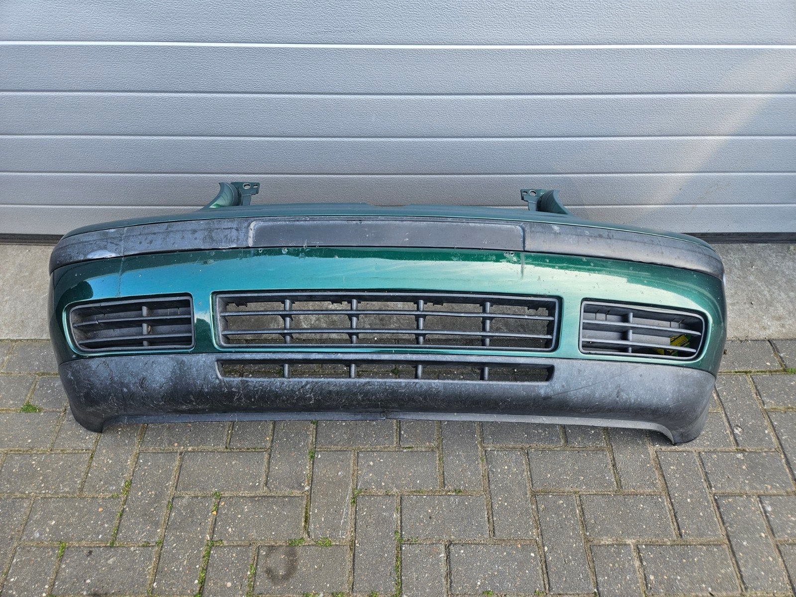 Golf 4 voorbumper groen LC6M, Ophalen, Bumper