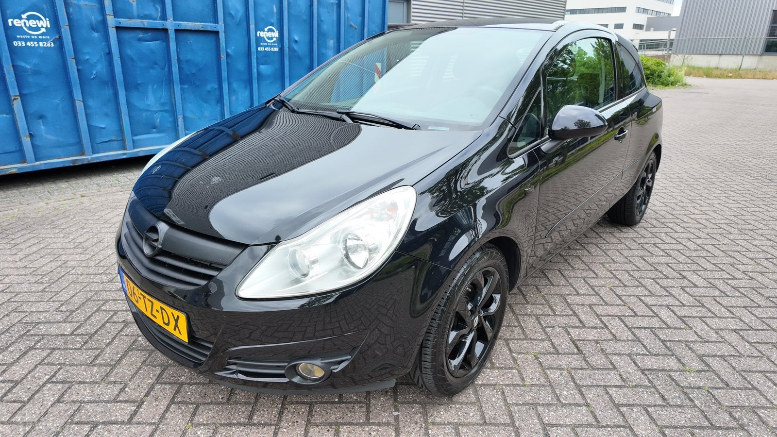 Opel Corsa 1.2 16V 3D WR 2007 Zwart, Voorwielaandrijving, 450 kg, 40 €/maand, 4 cilinders