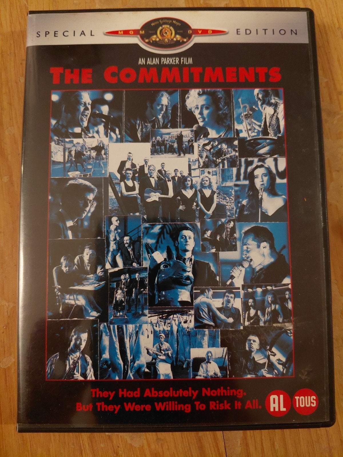 Dvd speelfilm THE COMMITMENTS izgs met boekje, Alle leeftijden, Ophalen of Verzenden, Zo goed als nieuw