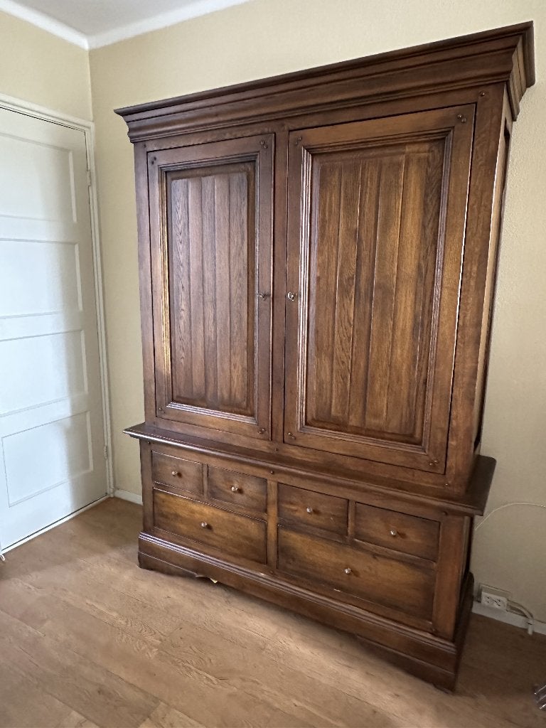 Eikenhouten buffet kast, Ophalen, 25 tot 50 cm, 200 cm of meer