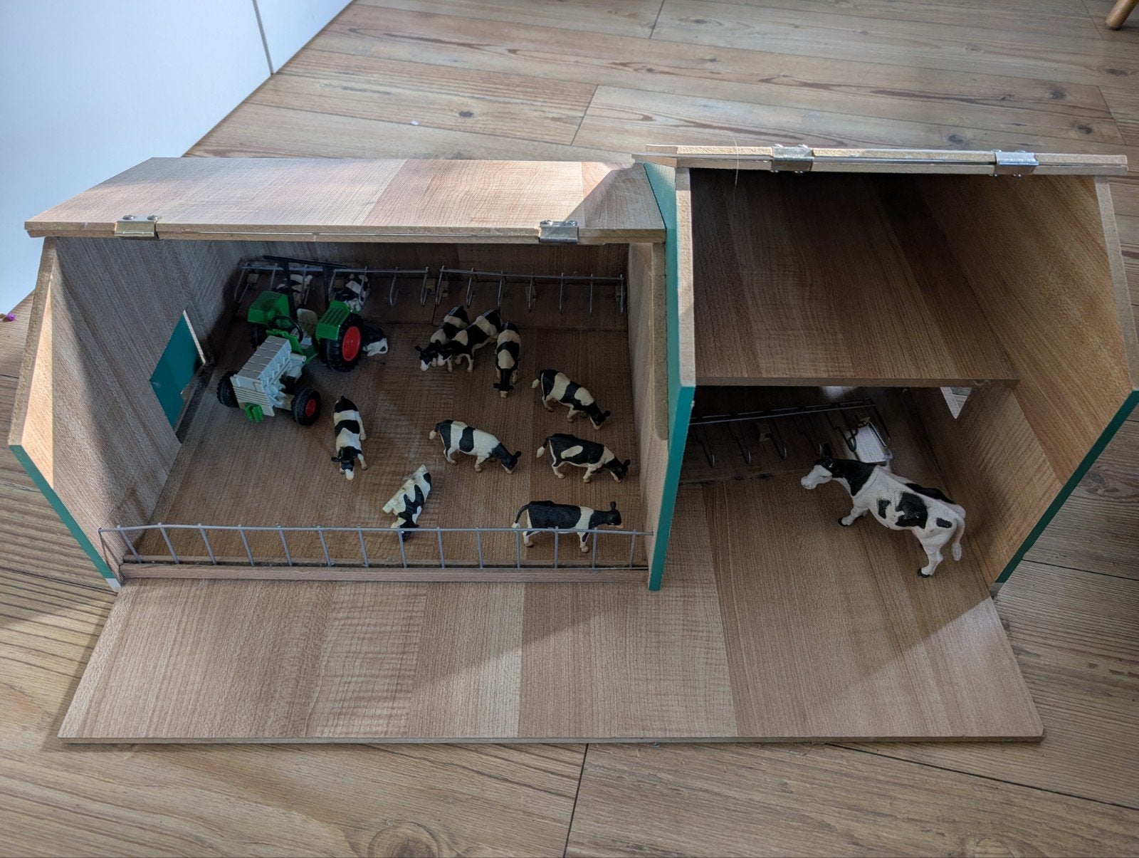 Kids globe stal met landbouwloods, Ophalen, Gebruikt, Jongen of Meisje