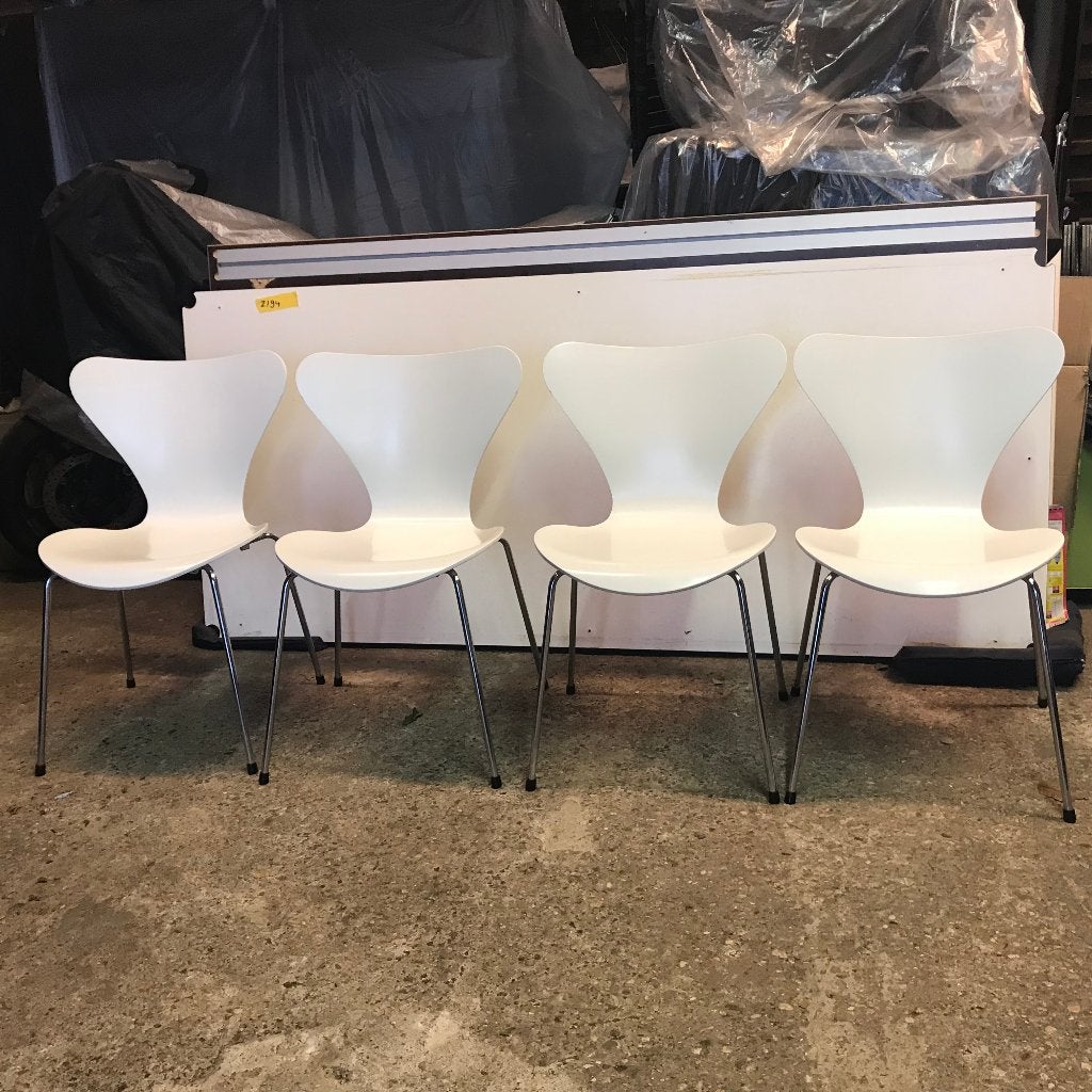 4 Vintage Fritz Hansen 3107 vlinder stoel chair wit, Ophalen, Gebruikt, Wit, Nvt