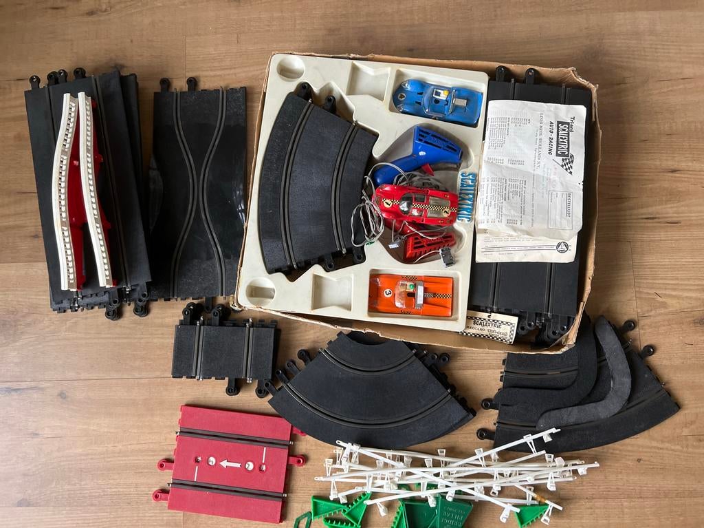 ‘65 Vintage Scalextric Racebaan Set met Auto's en Onderdelen, Overige merken, Gebruikt, Auto, Groter dan 1:32