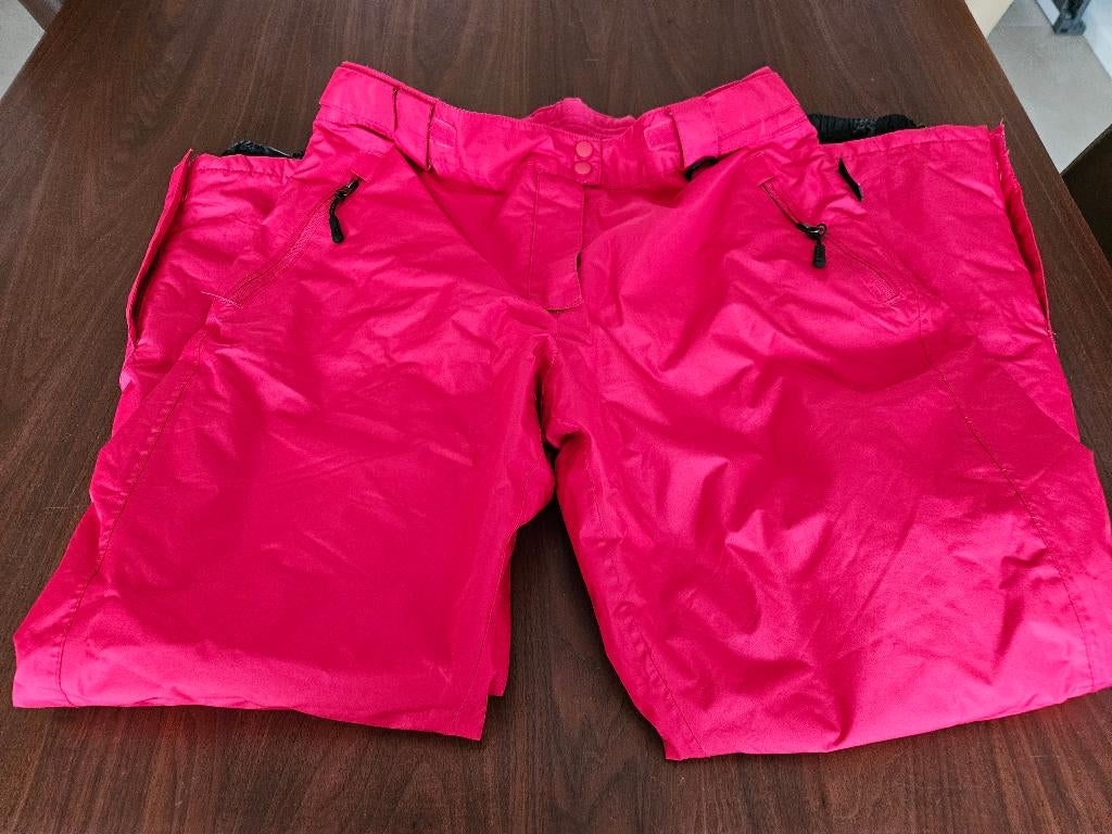 Rode skibroek maat 44, Kleding | Dames, Wintersportkleding, Broek, Maat 42/44 (L), Ophalen of Verzenden, Crivit