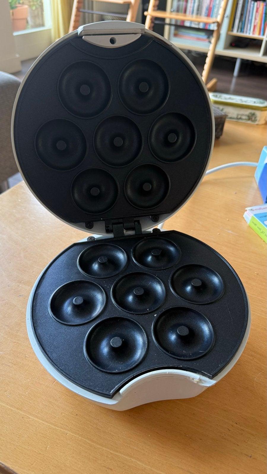 Clatronic Donut Maker - Zo goed als nieuw, Ophalen, Zo goed als nieuw