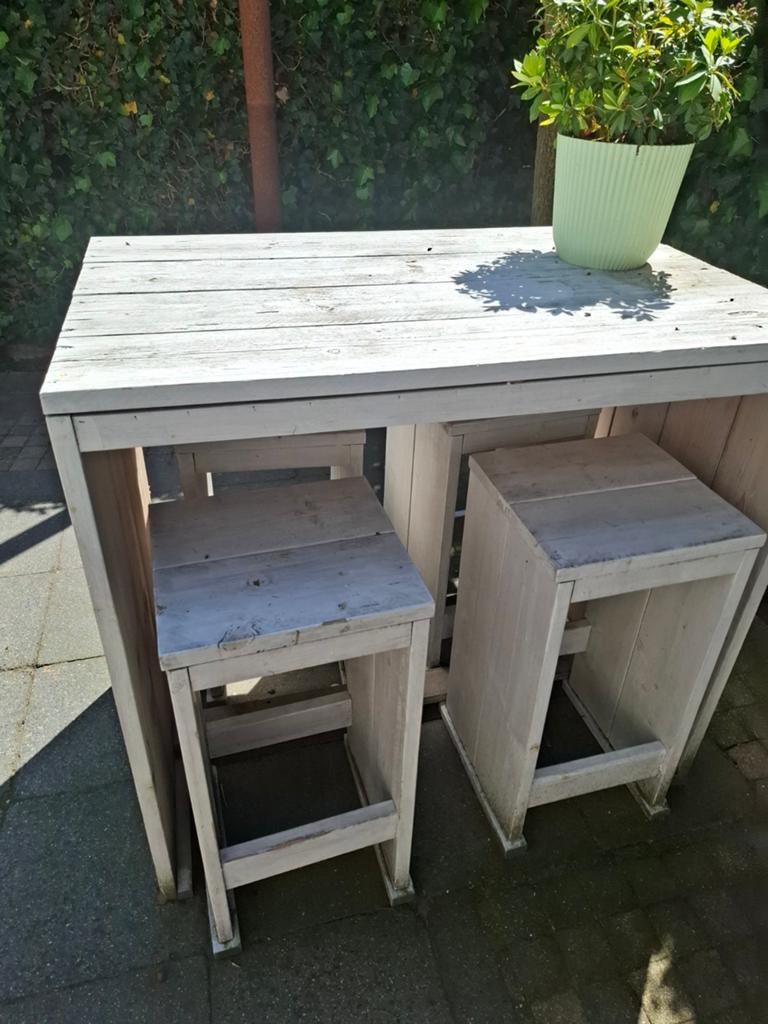 Houten bartafel met krukken - opknapper, Ophalen of Verzenden, Gebruikt