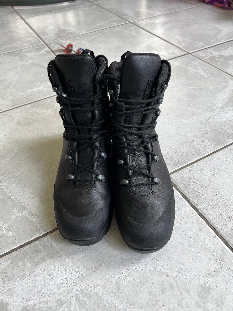 Z.G.A.N. paar HAIX Mondo wandelschoenen maat 285M. 44,5, Verzenden, Zo goed als nieuw, Schoenen